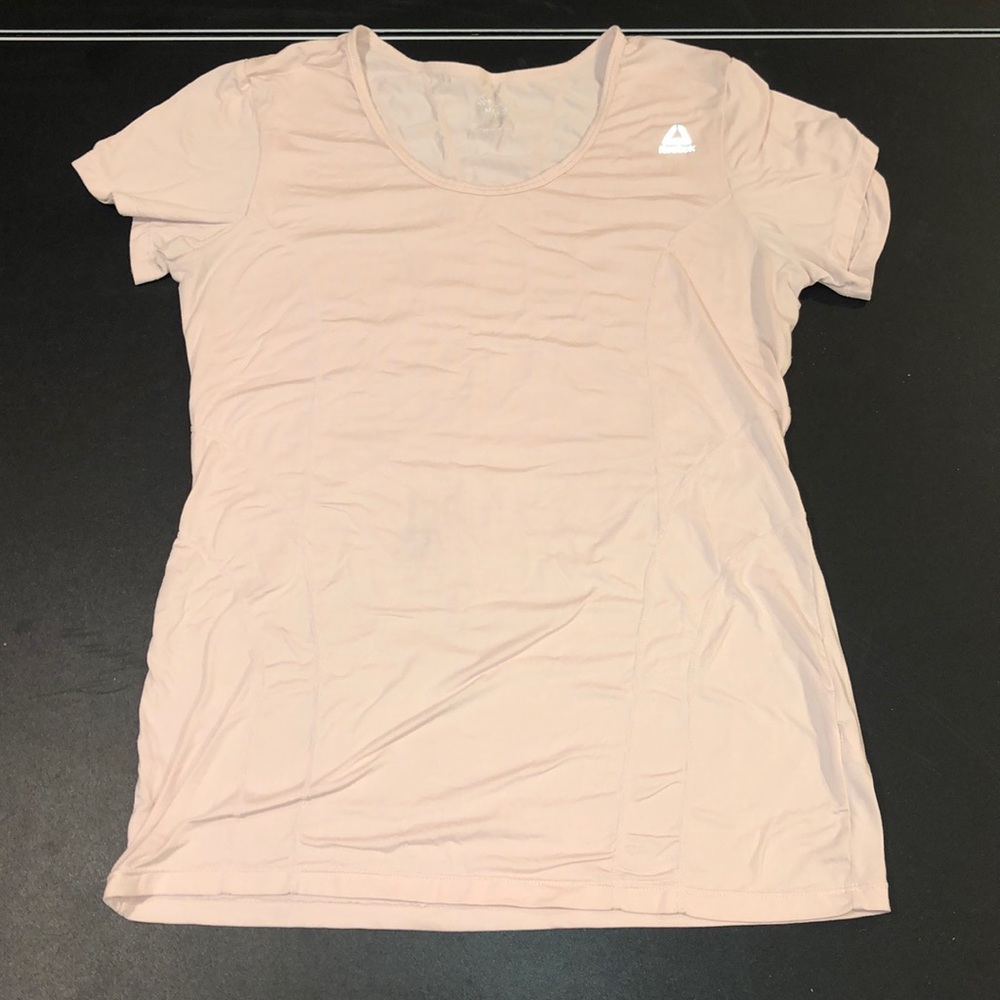 athletic shirt